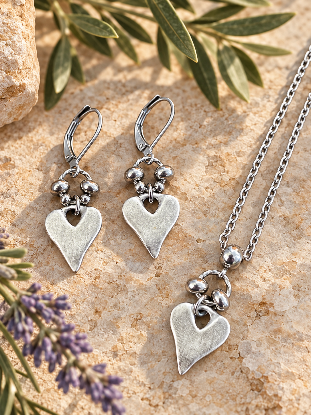Rustic Heart Pendant Necklace
