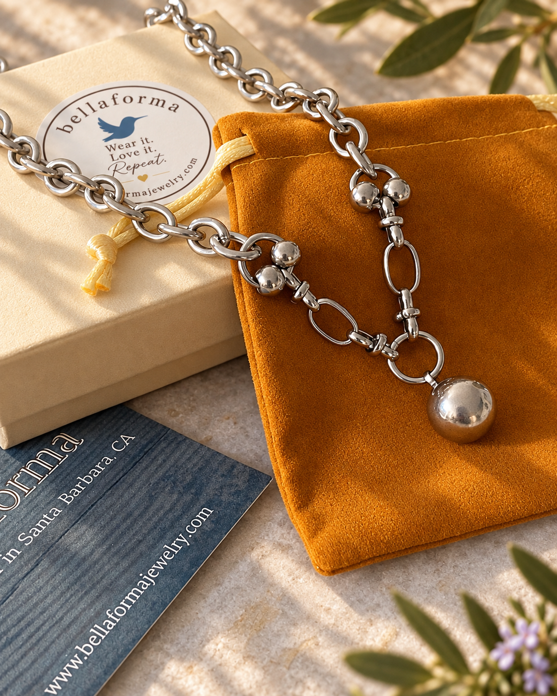 Lobero Charm Choker Necklace