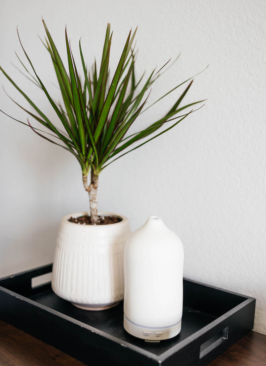 Ceramic Ultrasonic Essential Oil Diffuser with LED Lights