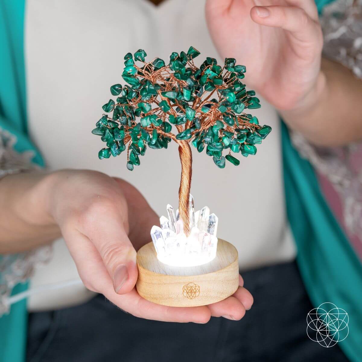 Unwind | Malachite & Clear Quartz Crystal Tree Lamp